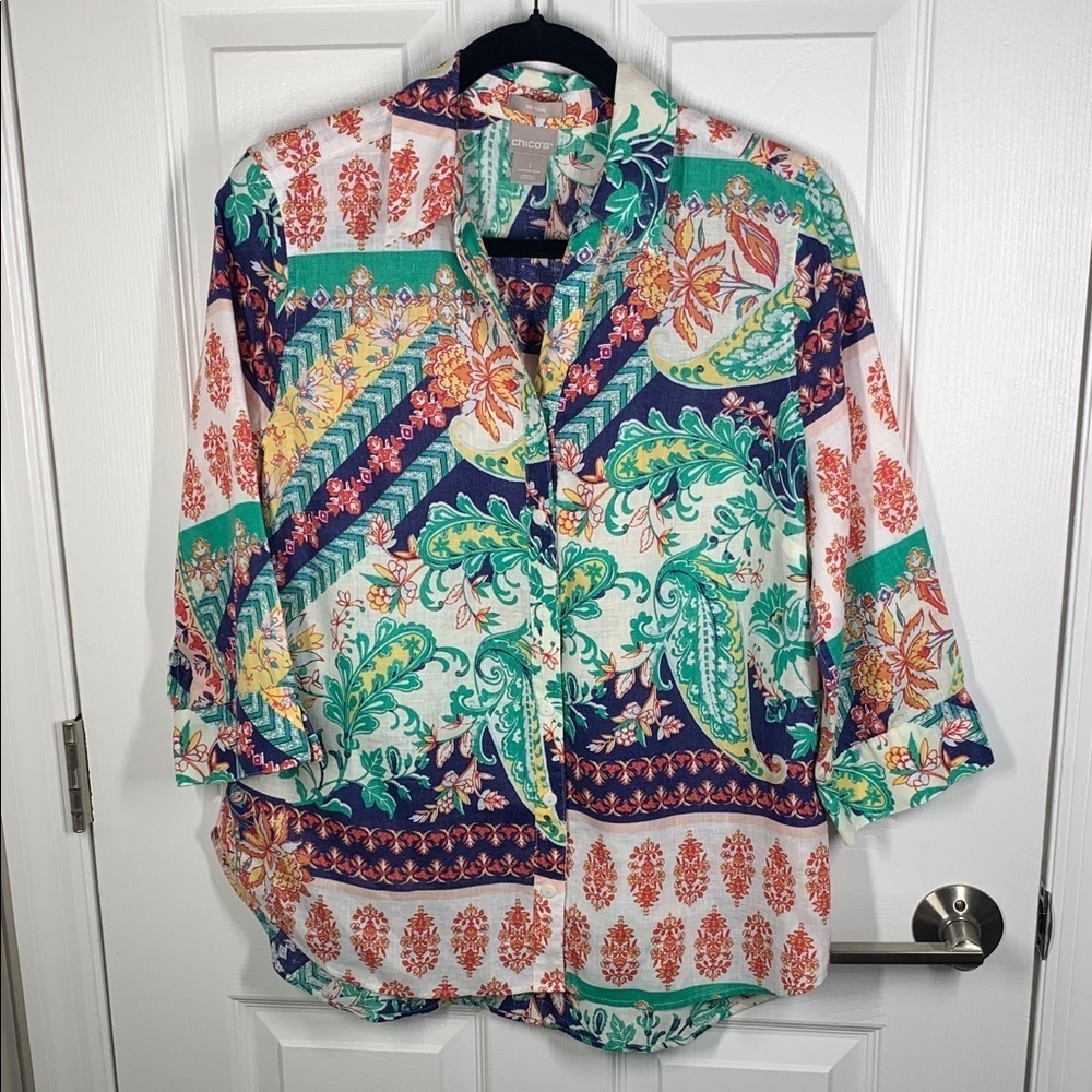 Chicos floral and paisley button down linen blouse 3/4 sleeves size 1 (medium)